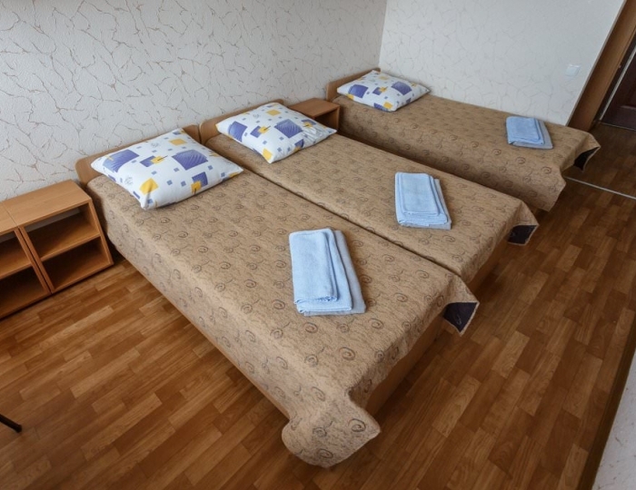 2 категория Стандарт 3-местный - Пансионат «Южный» Николаевка