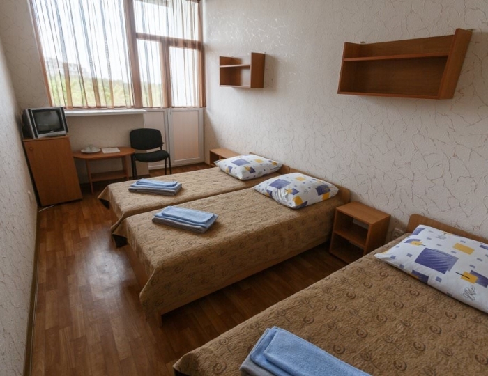 2 категория Стандарт 3-местный - Пансионат «Южный» Николаевка